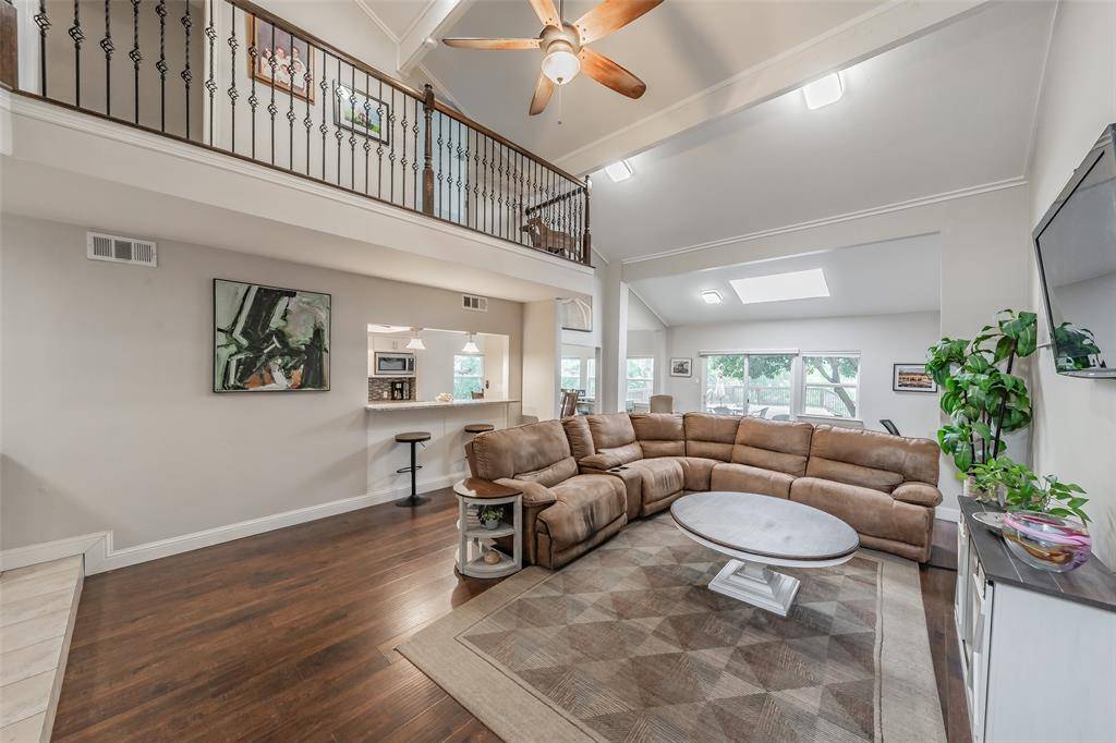 2517 Country Place, Carrollton, TX 75006