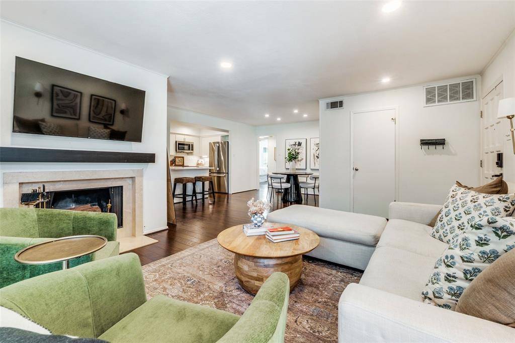 6020 Birchbrook Drive #210, Dallas, TX 75206