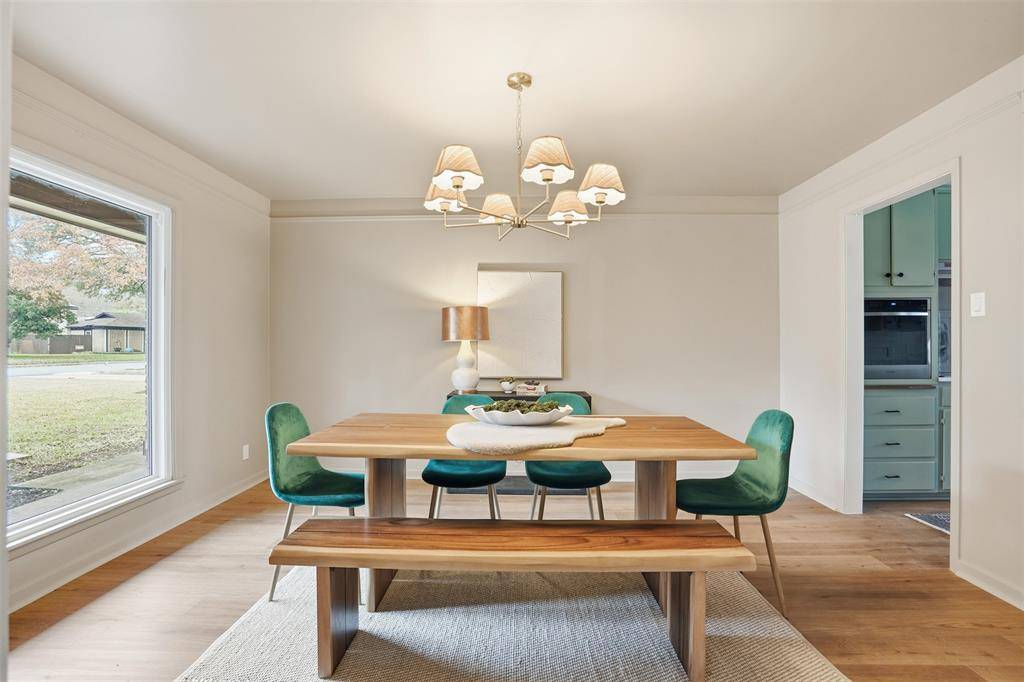 8625 Marys Creek Drive, Benbrook, TX 76116