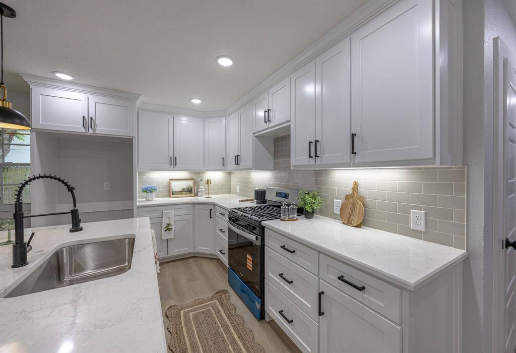 1208 Andrews Street, Arlington, TX 76011