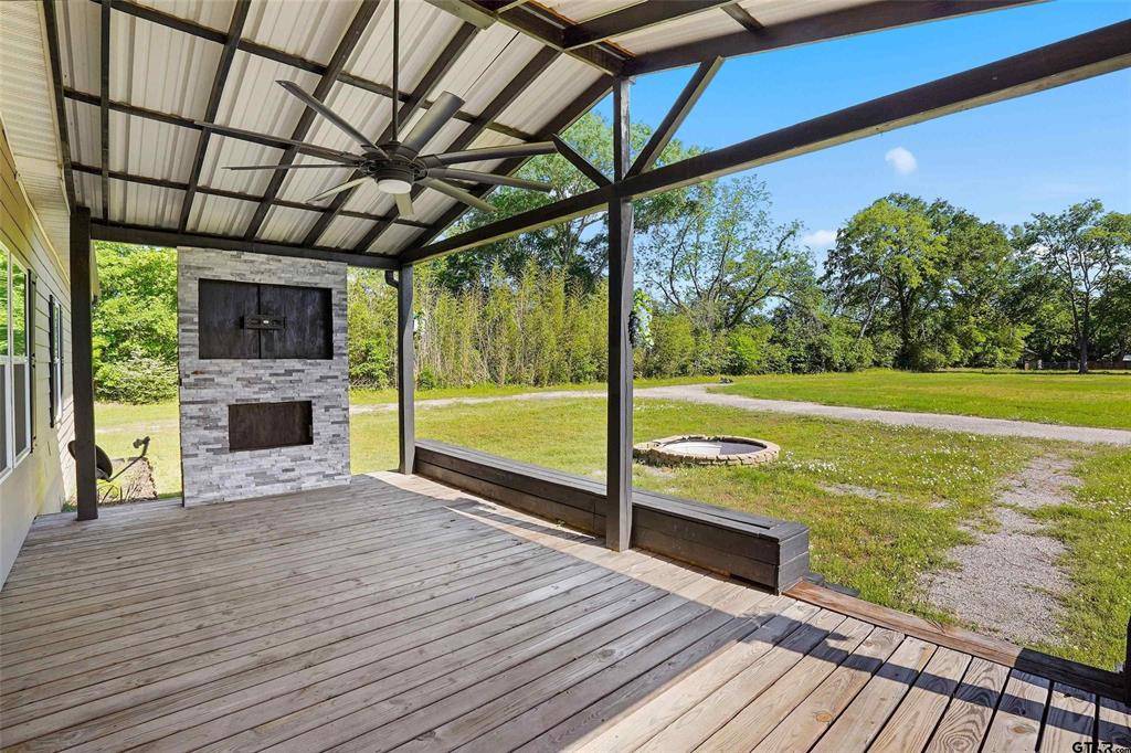 104 Barto Street, Arp, TX 75750