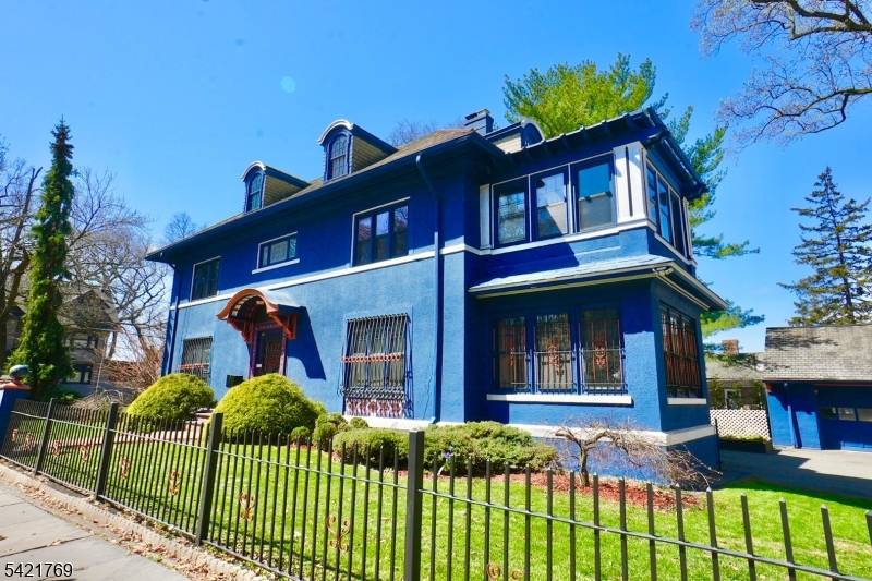 59 Berkeley Ave, Newark City, NJ 07104