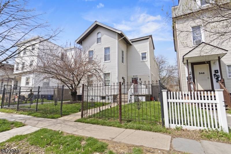 540-542 Jefferson Ave, Elizabeth City, NJ 07201