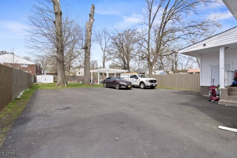 540-542 Jefferson Ave, Elizabeth City, NJ 07201