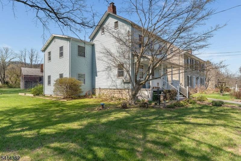 243 County Road 627, Pohatcong Twp., NJ 08848