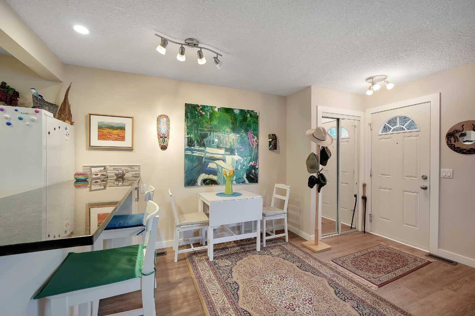 200 Brookpark DR SW #311, Calgary, AB T2W 3E1