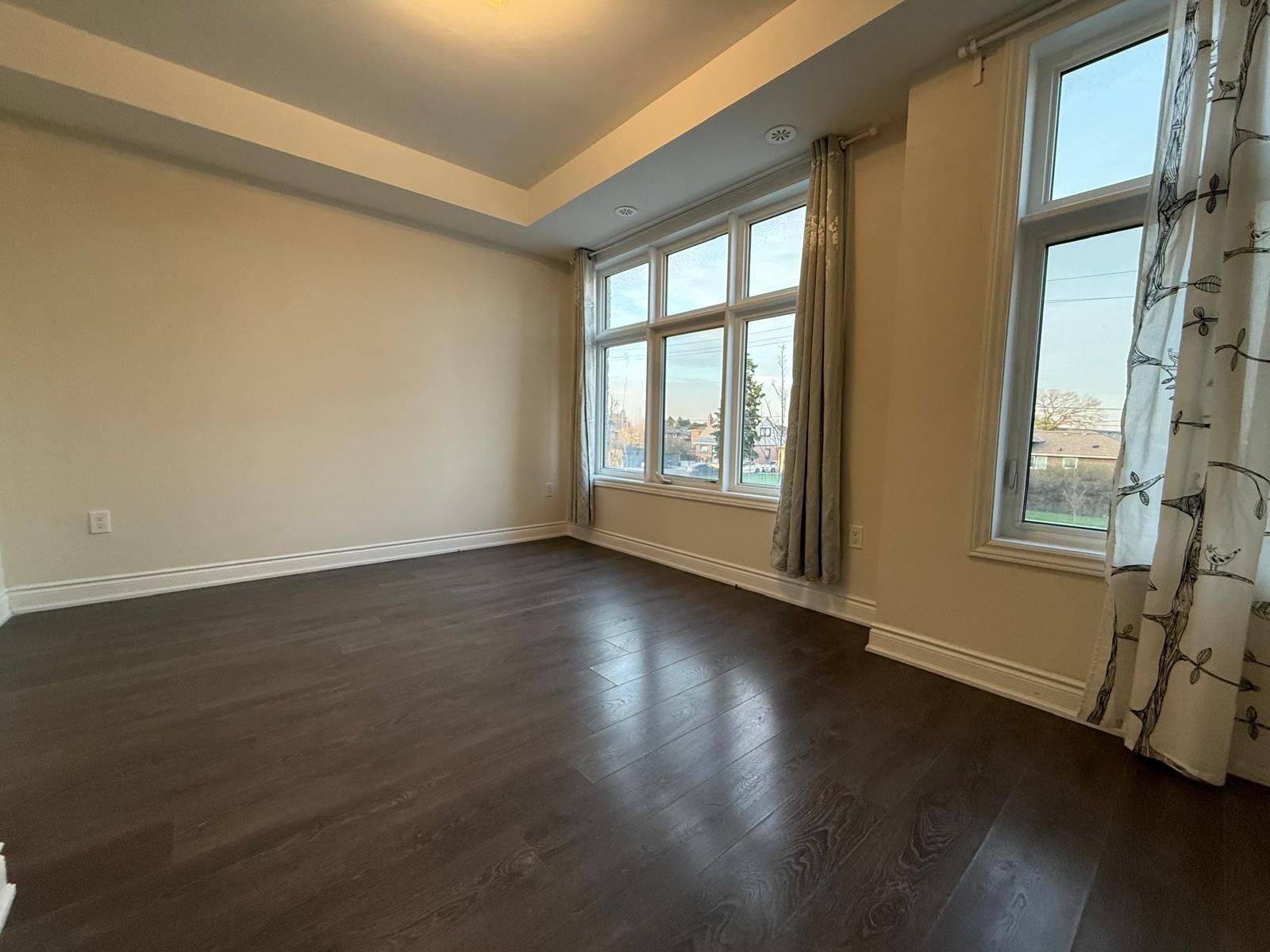 3010 Islington AVE, Toronto W05, ON M9L 0A6