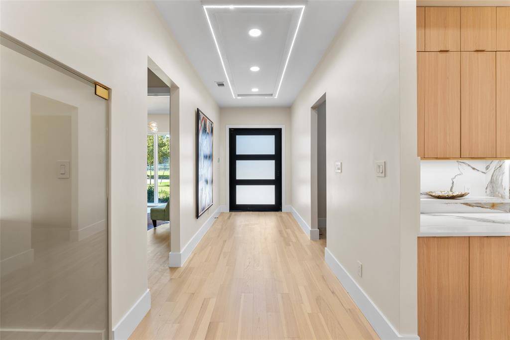 4717 Linnet Lane, Dallas, TX 75209