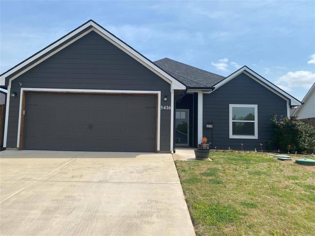 5416 Belaire Circle, Granbury, TX 76048