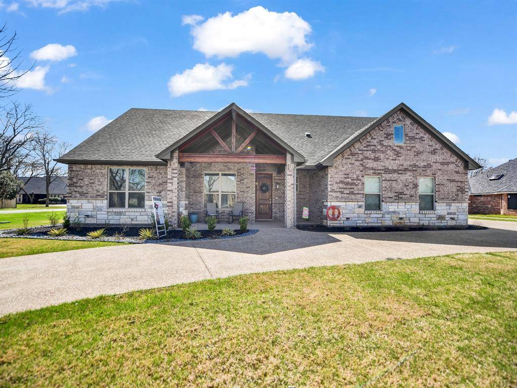 5418 Wedgefield Road, Granbury, TX 76049