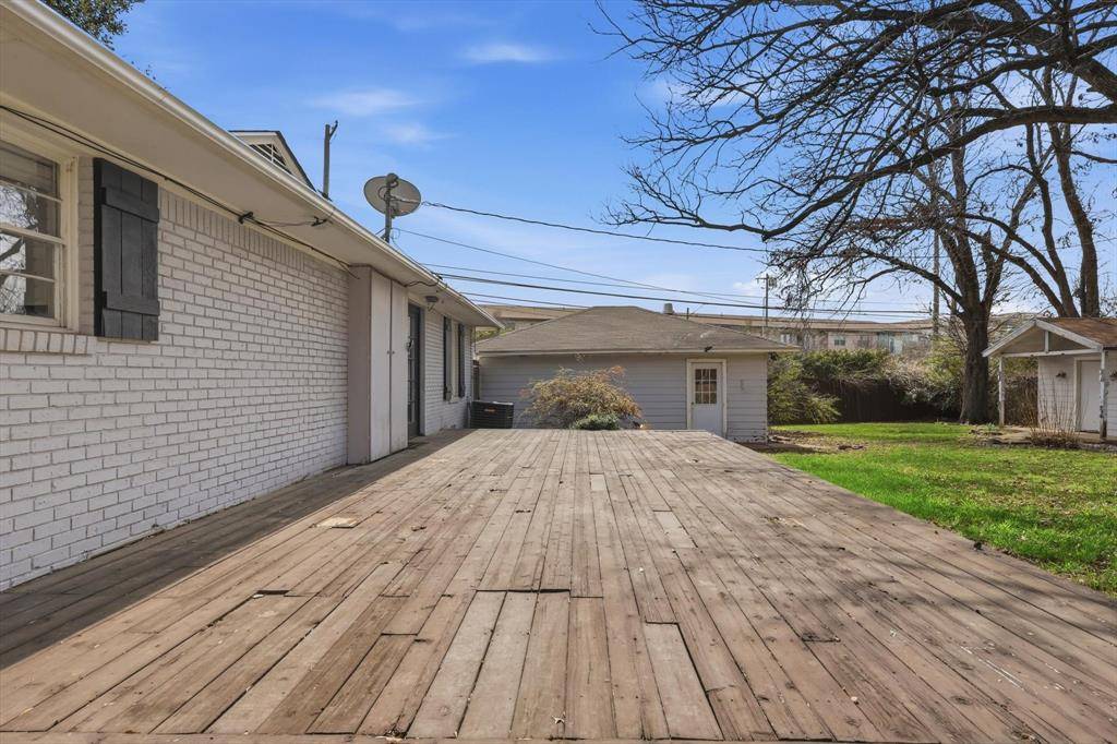 9403 Thornberry #A, Dallas, TX 75220