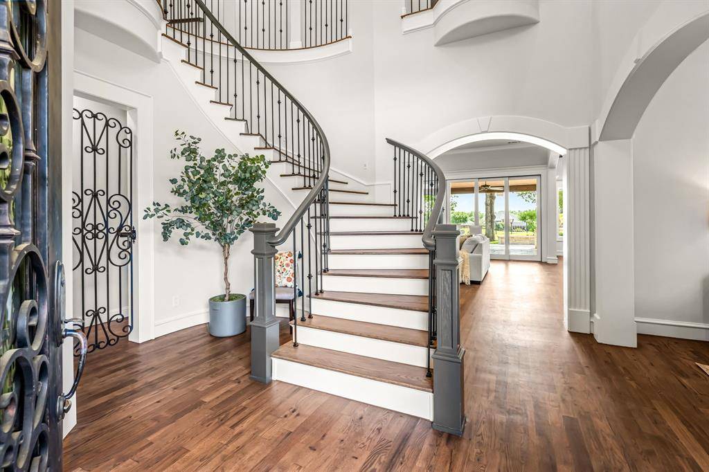 4 Heatherstone Court, Trophy Club, TX 76262