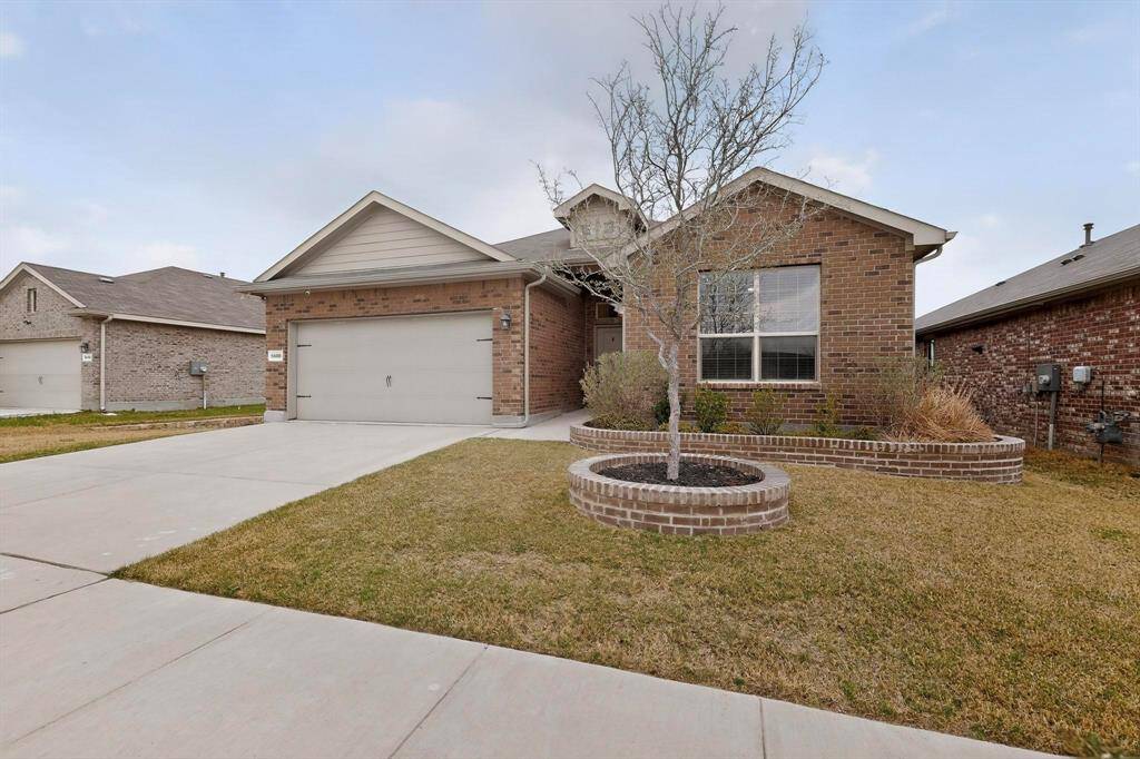 9608 Fallston Drive, Fort Worth, TX 76108