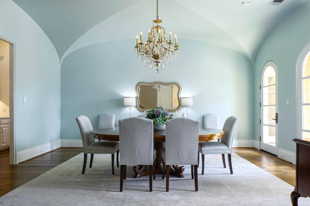 5543 Edlen Drive, Dallas, TX 75220