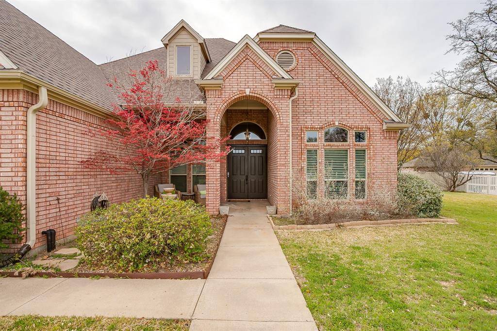 2210 Riverwood Drive, Weatherford, TX 76087