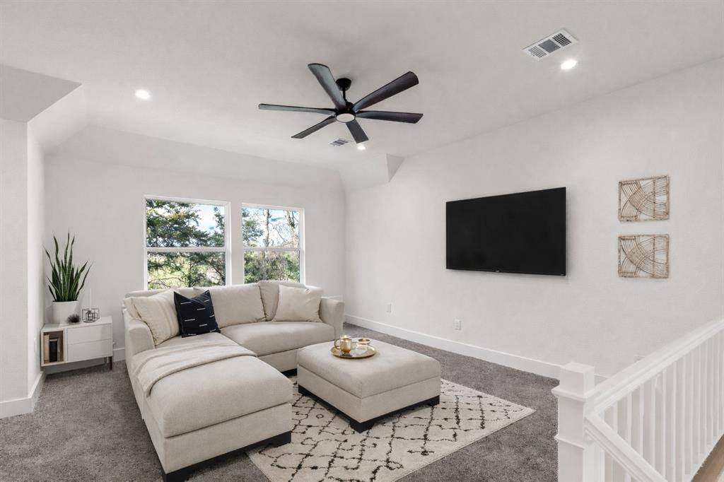 1908 Heritage Knoll Drive, Sherman, TX 75092