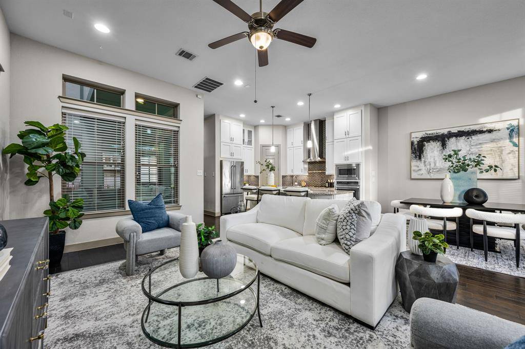 5451 Ashby Grove Street, Dallas, TX 75209