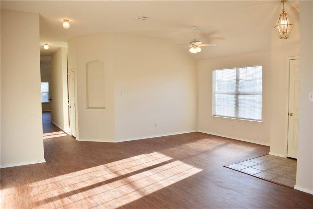 1000 Salt Creek Trail, Fort Worth, TX 76131