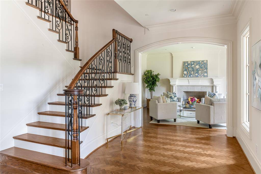 7503 Caruth Boulevard, Dallas, TX 75225