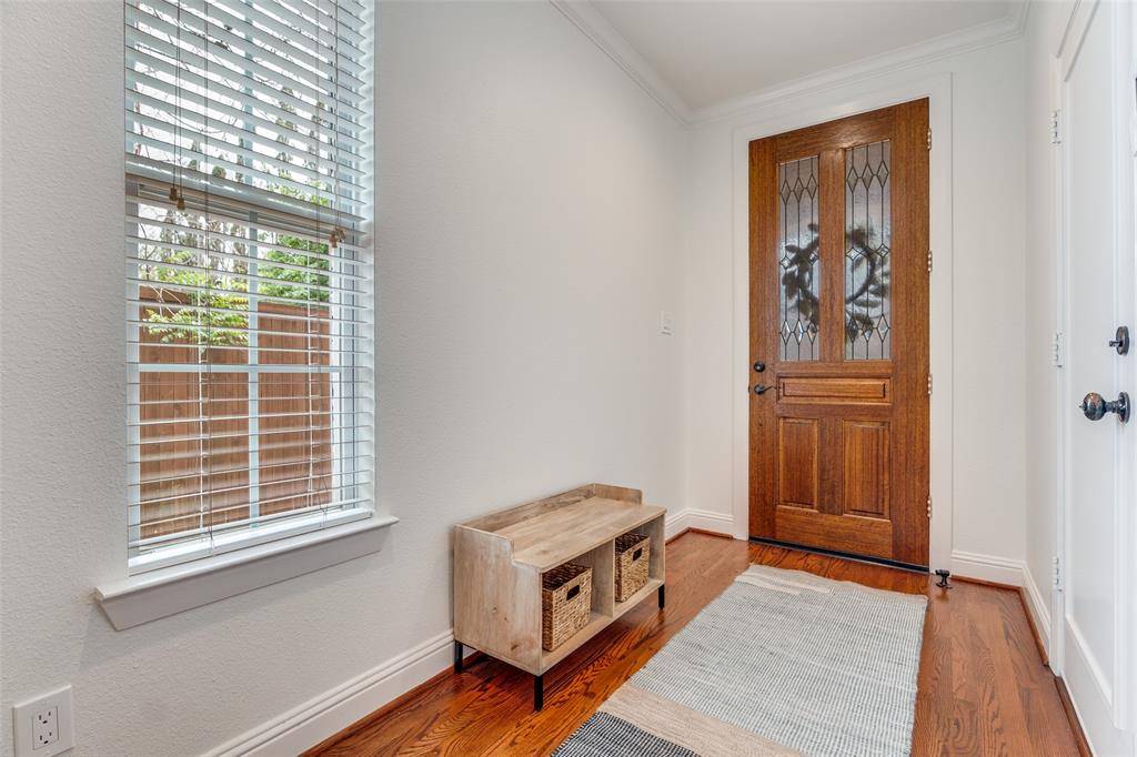 5620 Belmont Avenue #8, Dallas, TX 75206