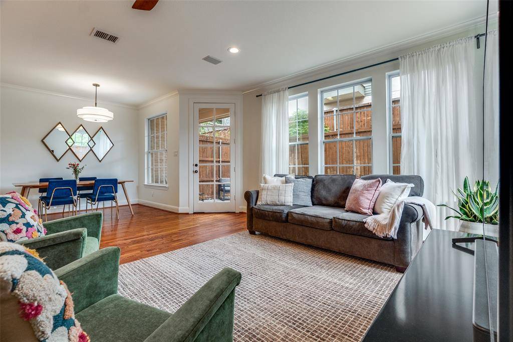 5620 Belmont Avenue #8, Dallas, TX 75206