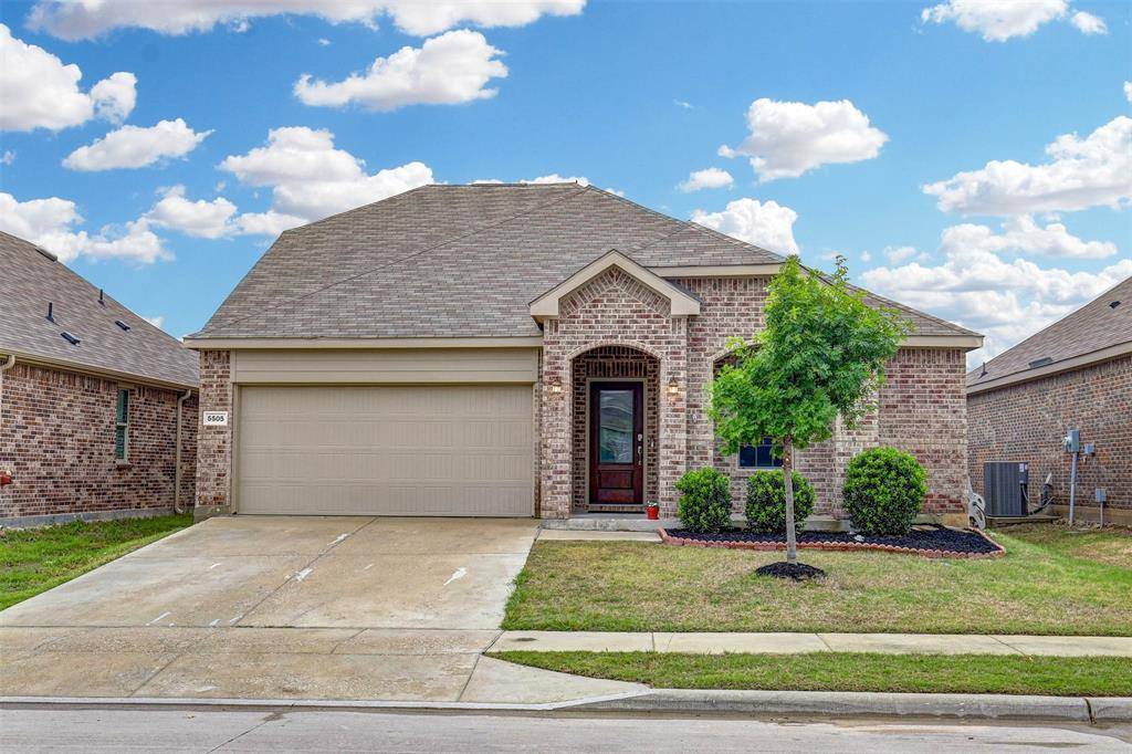 5505 Brahma Trail, Fort Worth, TX 76179