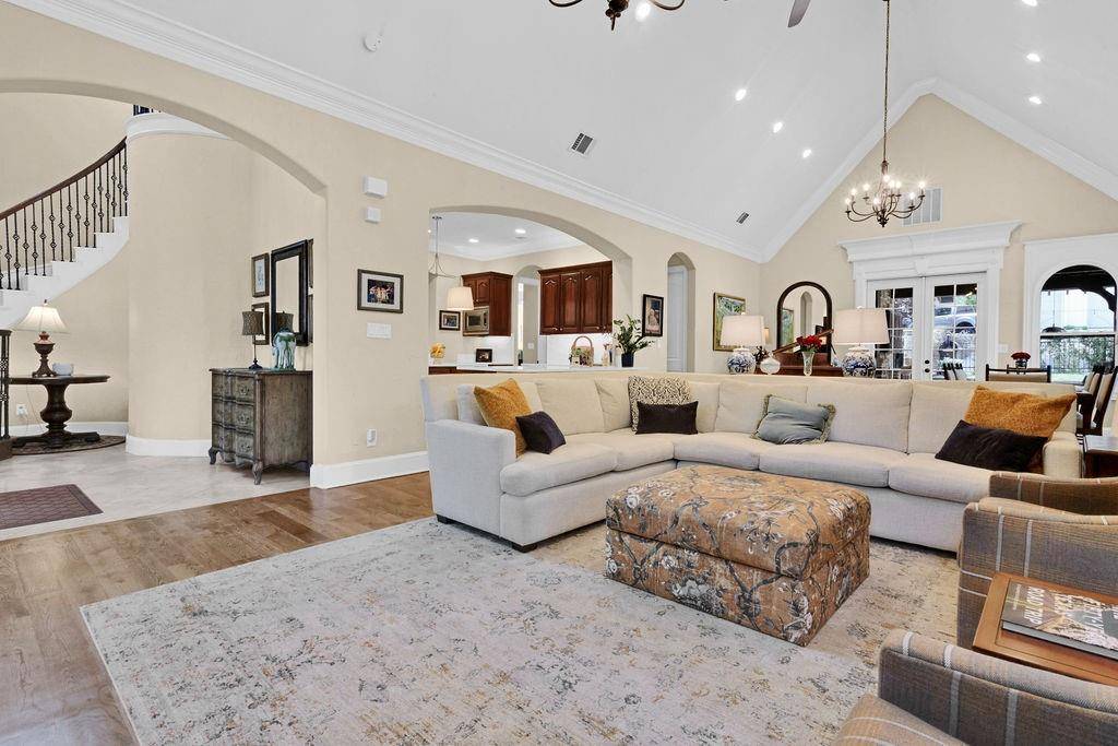 2811 Stewart Way, Tyler, TX 75709