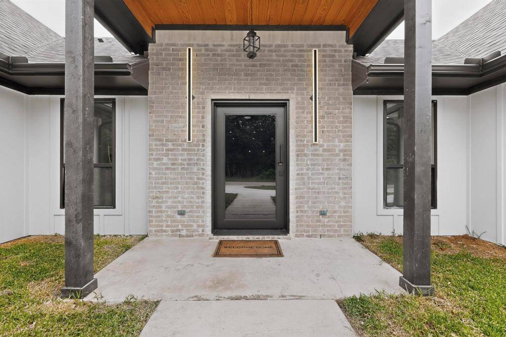 404 Luzon Street, Tool, TX 75143