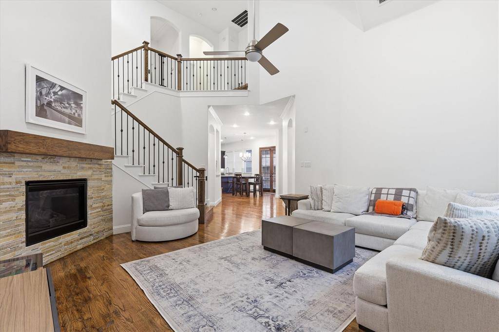 2511 Charlie Bird Parkway, Farmers Branch, TX 75234