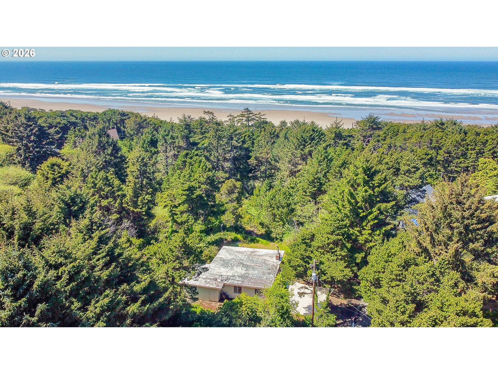 2835 SW BREAKERS DR, Waldport, OR 97394
