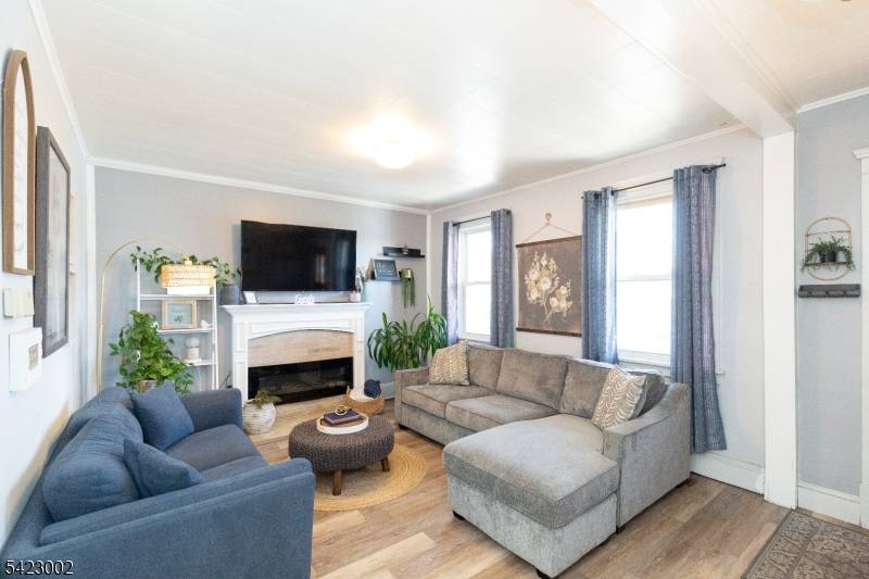 449 Keene St, Perth Amboy City, NJ 08861