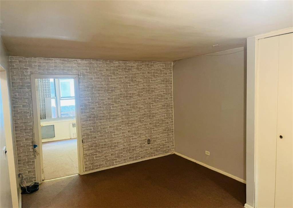 745 East 31st ST #2M, Brooklyn, NY 11210