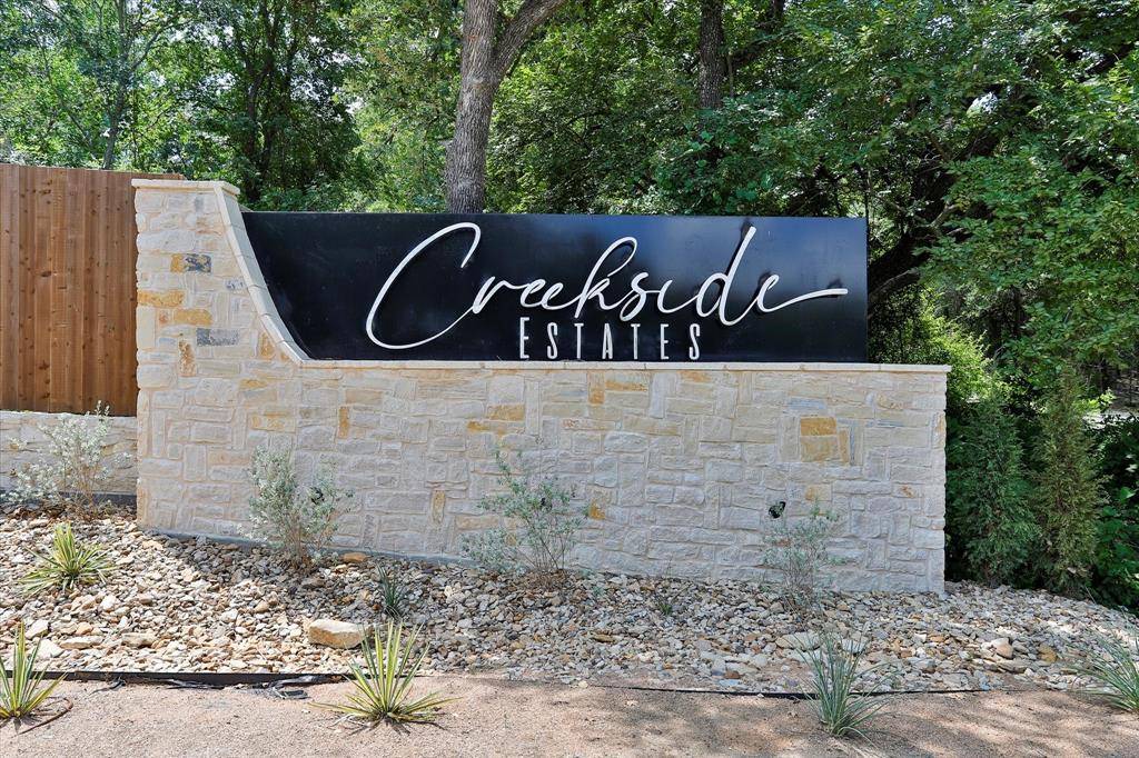 2001 Meadow Bend Court, Aledo, TX 76008