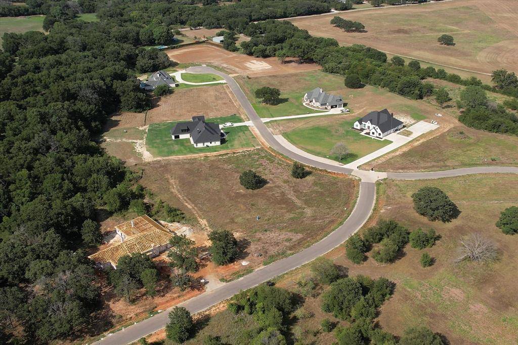 2001 Meadow Bend Court, Aledo, TX 76008