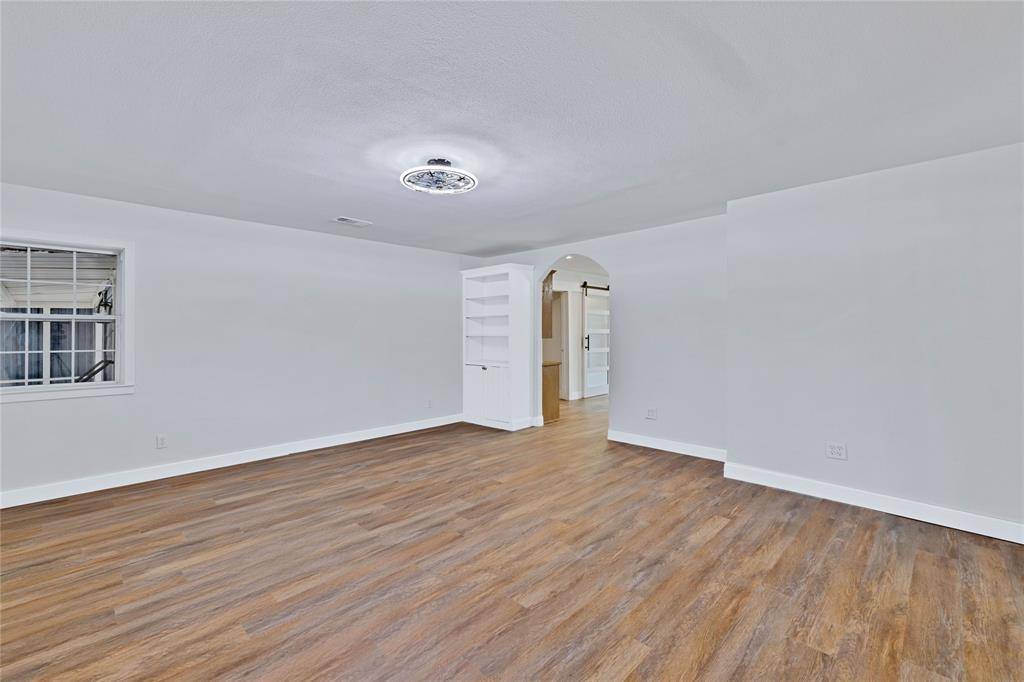 204 N 3rd Street, Celeste, TX 75423