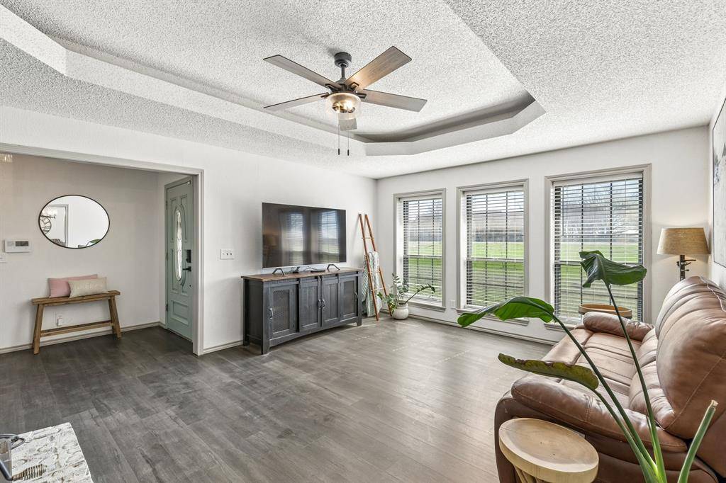 49 Bois D Arc Circle, Sherman, TX 75090