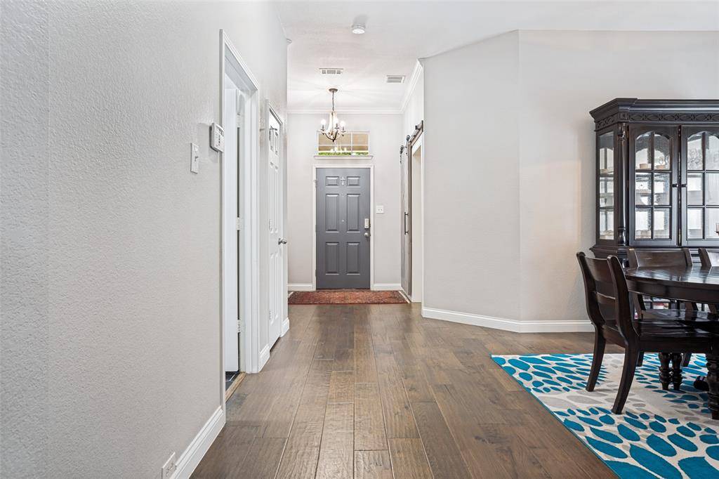 3901 Denridge Lane, Fort Worth, TX 76262