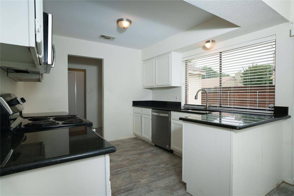 3400 Spring Meadow Lane, Flower Mound, TX 75028