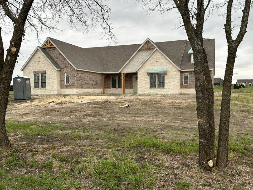1484 County Road 4910, Leonard, TX 75452