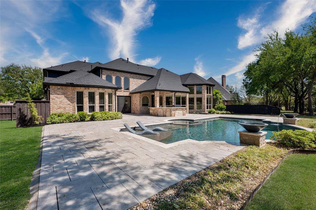 1106 Waterfall Drive, Mckinney, TX 75072
