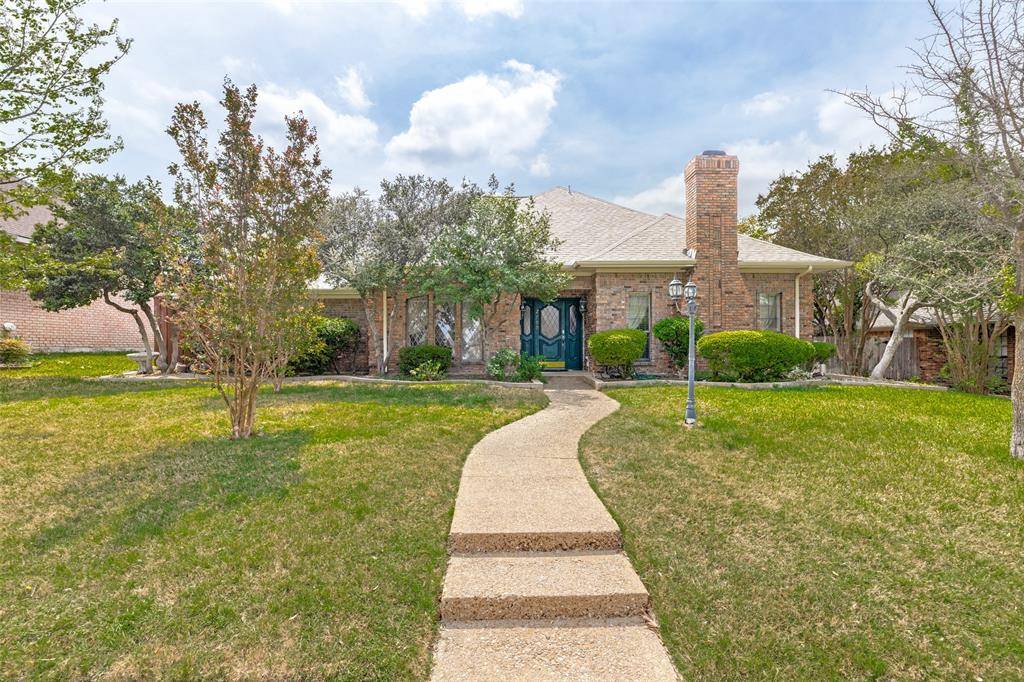 2700 Nighthawk Drive, Plano, TX 75025