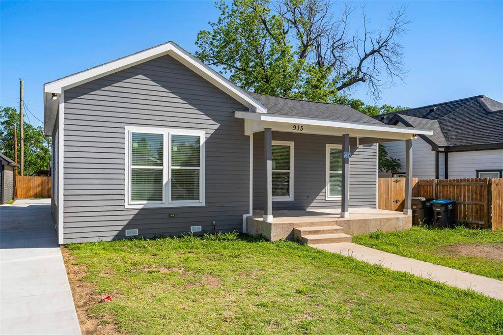 915 E Humbolt Street, Fort Worth, TX 76104