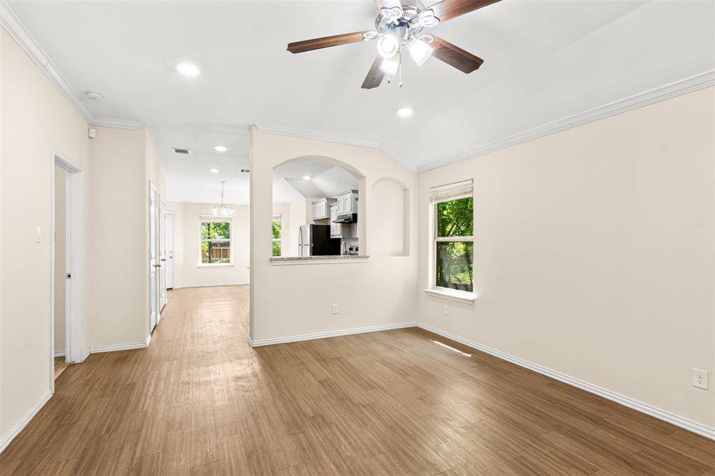 2836 Kilburn Avenue, Dallas, TX 75216