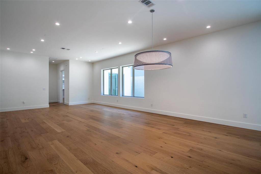 3344 Walchard Court, Dallas, TX 75229