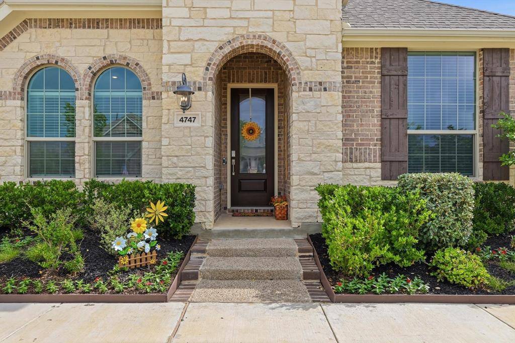 4747 Kings Garden Parkway, Arlington, TX 76005