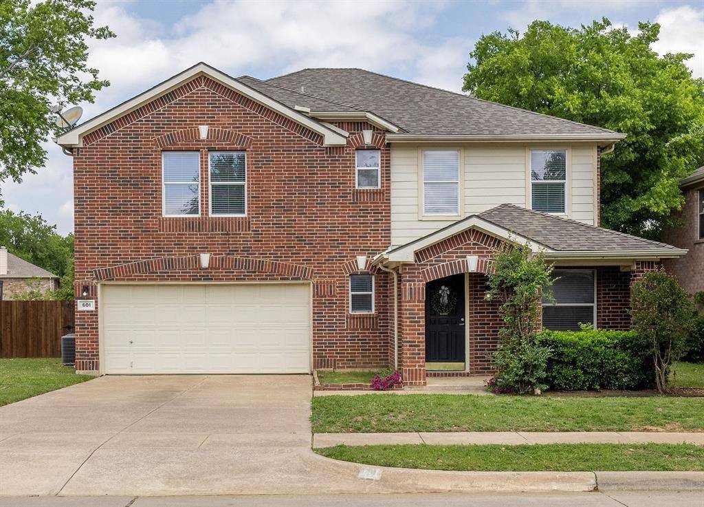 601 Amy Way, Euless, TX 76039