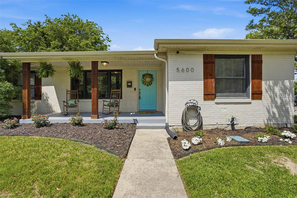 5600 Dennis Avenue, Fort Worth, TX 76114