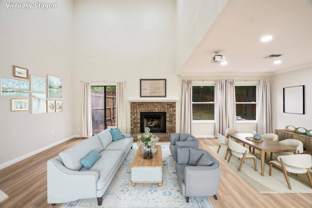 6702 E Northwest Highway, Dallas, TX 75231