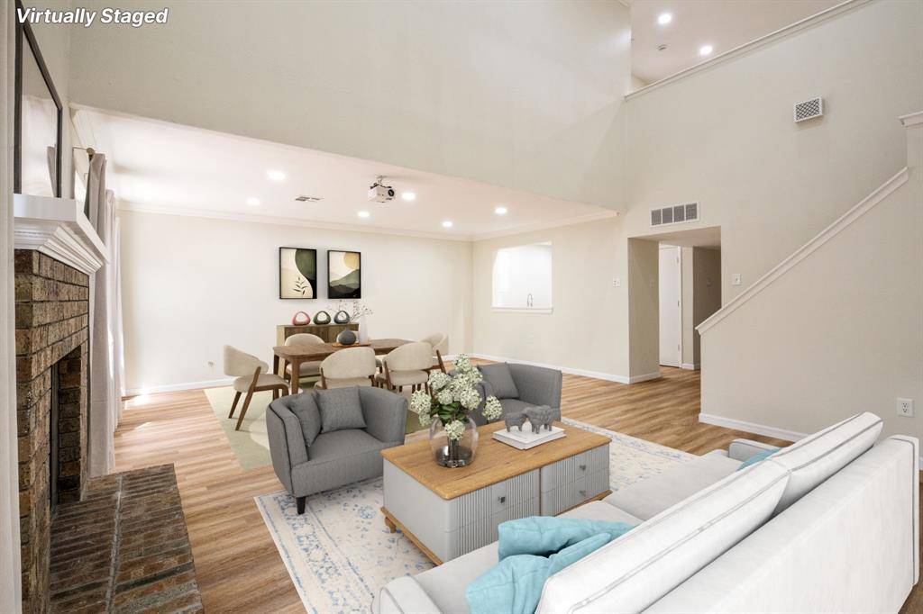 6702 E Northwest Highway, Dallas, TX 75231