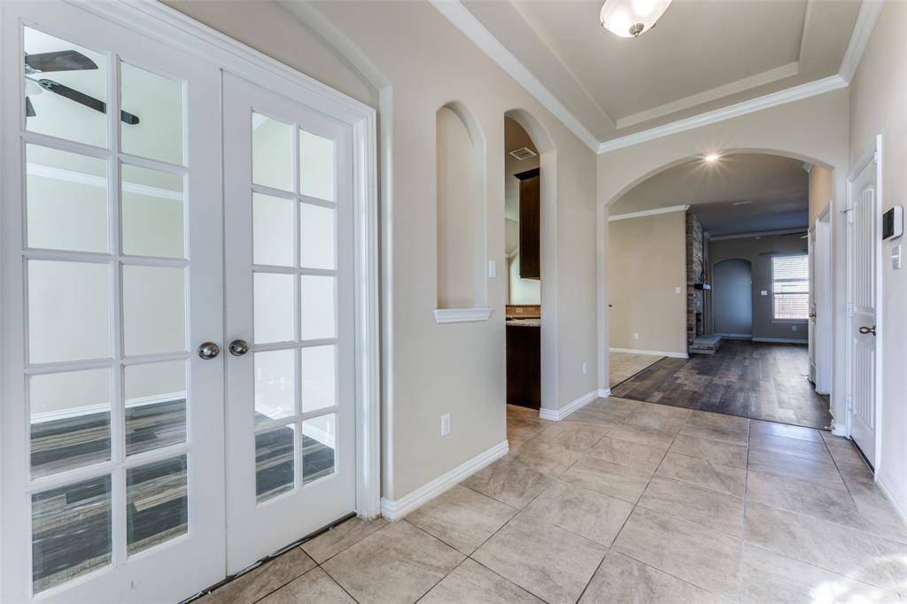 14805 Gilley Lane, Fort Worth, TX 76052